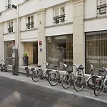 Le Colisée Parigi