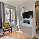 Hotel Le Colisée Parigi
